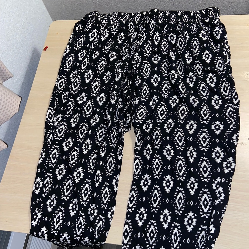 PLUS SIZE 2X FLOWY PANTS